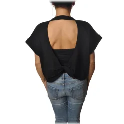 Patrizia Pepe - Sweatshirt Short Sleeve with Opening on the Back - Black - T-shirt - Made in Italy - Luxury Exclusive Collection - Avvenice