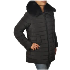 Peuterey - Quilted Down Jacket with Hood Model Itoka - Black - Jacket - Luxury Exclusive Collection - Avvenice