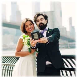 Polaroid - POP Camera 3x4" - Instant Print with ZINK Zero Ink Printing Technology - Yellow - Avvenice