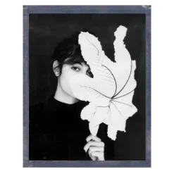 Polaroid Originals - B&W Film for 8x10 - Black Frame - Film for Polaroid Originals 8x10 Cameras - Avvenice