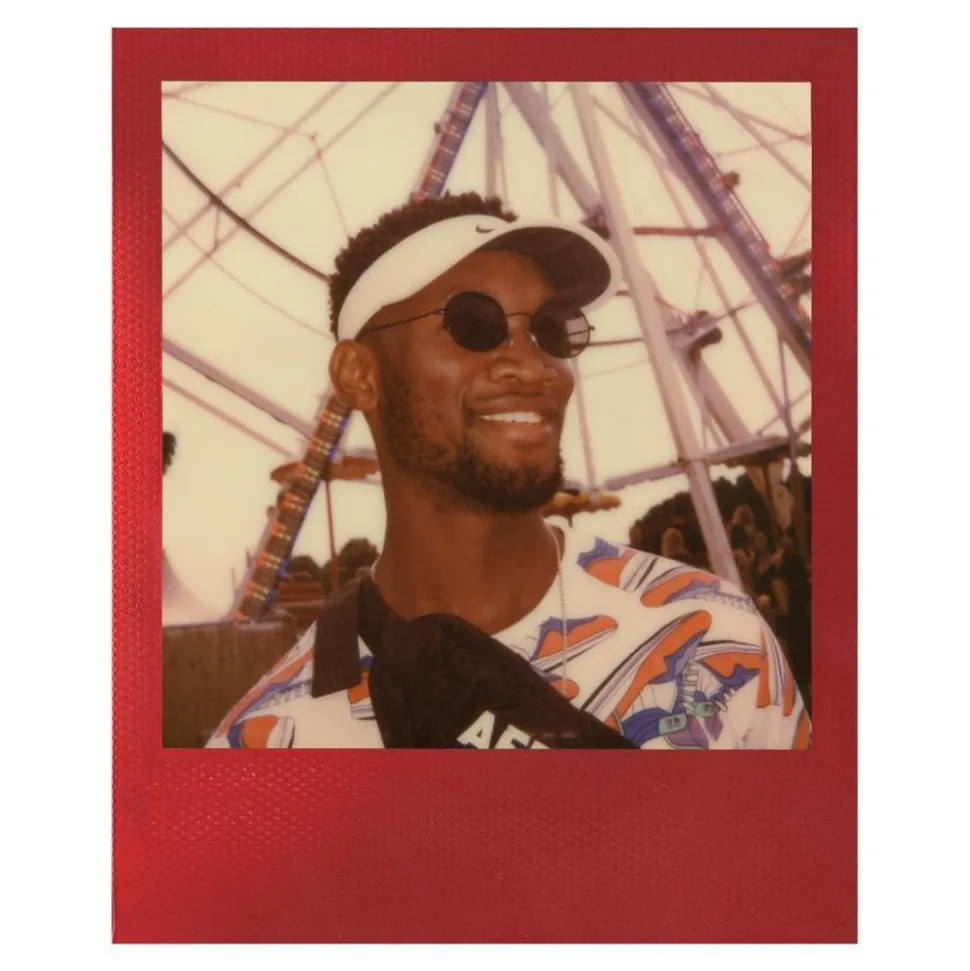 Polaroid Originals - Color Film for 600 - Metallic Red Frame - Film for Polaroid Originals 600 Cameras - OneStep 2 - Avvenice