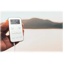 Pure - Move R3 - White - Lightweight Rechargeable Personal Stereo DAB+ / FM Radio - High Quality Digital Radio - Avvenice