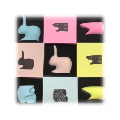 Qeeboo - Rabbit - Pink - High Capacity Portable Power Bank USB Charger - qeeboo Mini - Portable Batteries - 2600 mAh - Avvenice