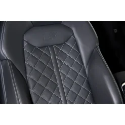 Rent Luxe Car - Audi Q8 - Exclusive Luxury Rent - Avvenice