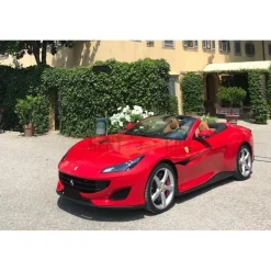 Rent Luxe Car - Ferrari Portofino - Exclusive Luxury Rent - Avvenice