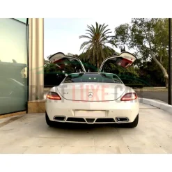 Rent Luxe Car - Mercedes SLS - Exclusive Luxury Rent - Avvenice