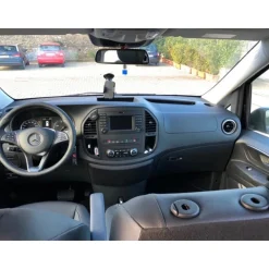 Rent Luxe Car - Mercedes Vito - Exclusive Luxury Rent - Avvenice