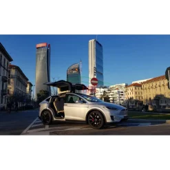 Rent Luxe Car - Tesla Model X 90D - Exclusive Luxury Rent - Avvenice