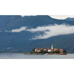 Rent Offshore Lago Maggiore - South Cruise - Exclusive Luxury Private Tour - Yacht - Panoramic Cruise - Avvenice