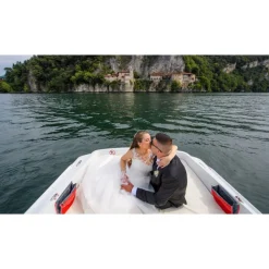 Rent Offshore Lago Maggiore - South Cruise - Exclusive Luxury Private Tour - Yacht - Panoramic Cruise - Avvenice