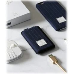 Revested Milano - Pinstripe - Power Bank - 4000 mAh - iPhone - Apple - Samsung - Artisan Fabric Cover - Avvenice