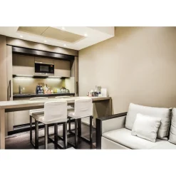 San Pietro all'Orto - Exclusive Milano - Armani Casa - Shopping - Montenapoleone - Via della Spiga - 5 Days 4 Nights - Avvenice