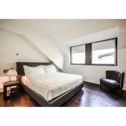 San Pietro all'Orto - Exclusive Milano - Armani Casa - Shopping - Montenapoleone - Via della Spiga - 4 Days 3 Nights - Avvenice