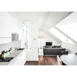 San Pietro all'Orto - Exclusive Milano - Armani Casa - Shopping - Montenapoleone - Via della Spiga - 3 Days 2 Nights - Avvenice