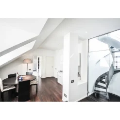 San Pietro all'Orto - Exclusive Milano - Armani Casa - Shopping - Montenapoleone - Via della Spiga - 3 Days 2 Nights - Avvenice