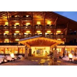 Sport & Kurhotel Bad Moos - Dolomites Spa Resort - Health & Wellness - 4 Days 3 Nights - Avvenice
