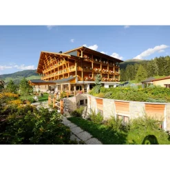 Sport & Kurhotel Bad Moos - Dolomites Spa Resort - Health & Wellness - 4 Days 3 Nights - Avvenice
