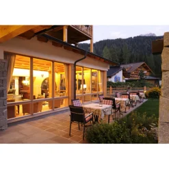 Sport & Kurhotel Bad Moos - Dolomites Spa Resort - Love & Romantic - 4 Days 3 Nights - Avvenice