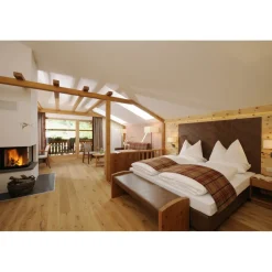 Sport & Kurhotel Bad Moos - Dolomites Spa Resort - Love & Romantic - 4 Days 3 Nights - Avvenice