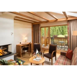 Sport & Kurhotel Bad Moos - Dolomites Spa Resort - Love & Romantic - 4 Days 3 Nights - Avvenice