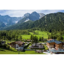 Sport & Kurhotel Bad Moos - Dolomites Spa Resort - Love & Romantic - 4 Days 3 Nights - Avvenice