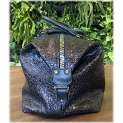 Suèi - Bag of Calf Leather - Black - Handmade in Italy - Luxury Exclusive Collection - Avvenice