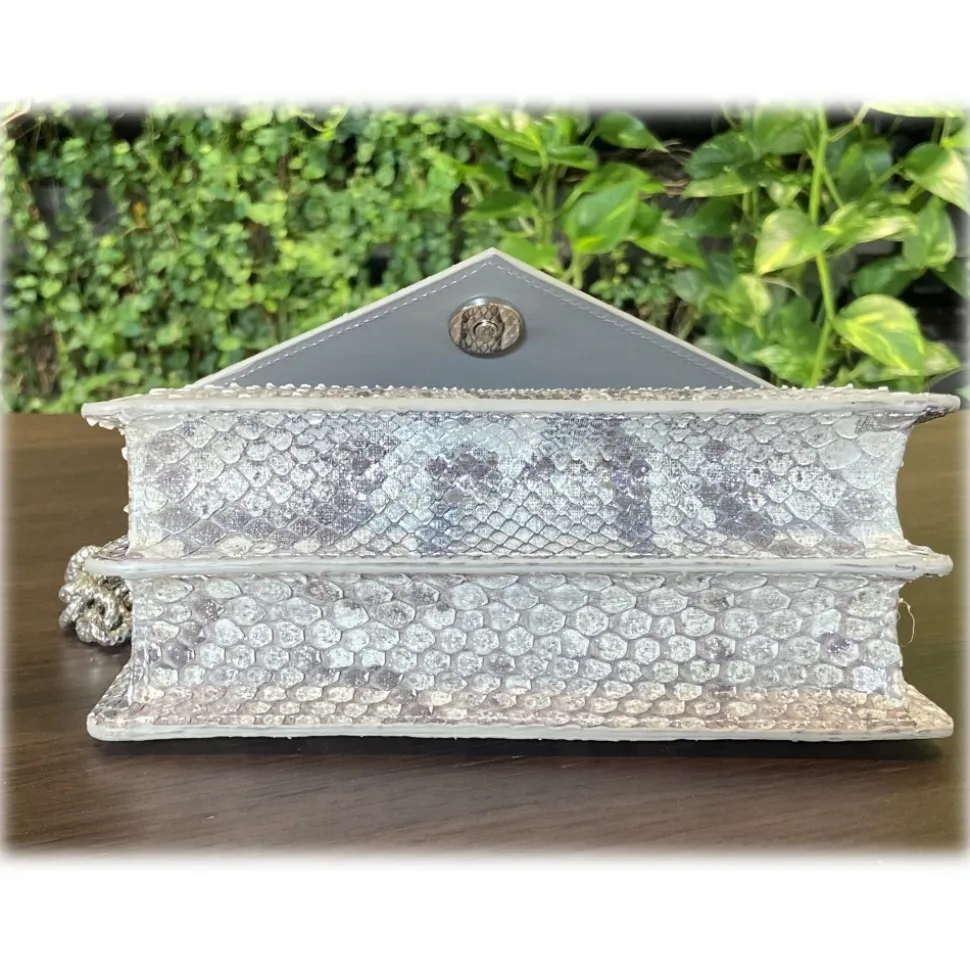 Suèi - Bag of Medium Size of Python Leather - Grey - Handmade in Italy - Luxury Exclusive Collection - Avvenice