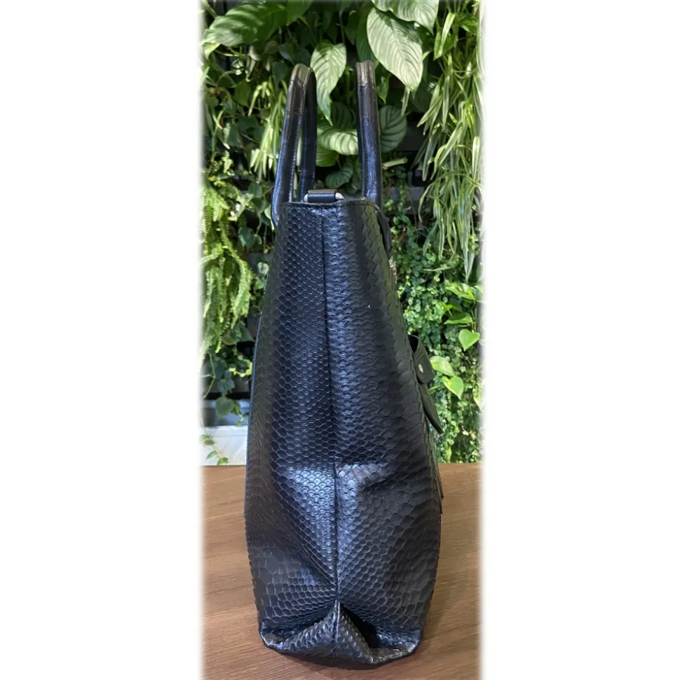 Suèi - Bag of Shopper Size of Python & Crocodile Leather - Black - Handmade in Italy - Luxury Exclusive Collection - Avvenice