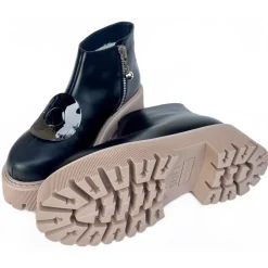 Suèi - Boots with Plate Accessories and Rose Sole - Black - Handmade in Italy - Luxury Exclusive Collection - Avvenice