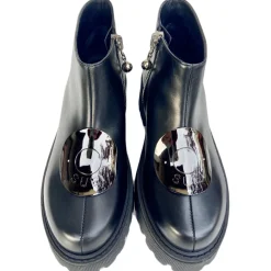 Suèi - Boots with Plate Accessories - Black - Handmade in Italy - Luxury Exclusive Collection - Avvenice