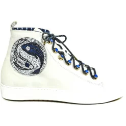 Suèi - Sneakers with Blue Stone Eyelets and Yin&Yang Motive - Handmade in Italy - Luxury Exclusive Collection - Avvenice