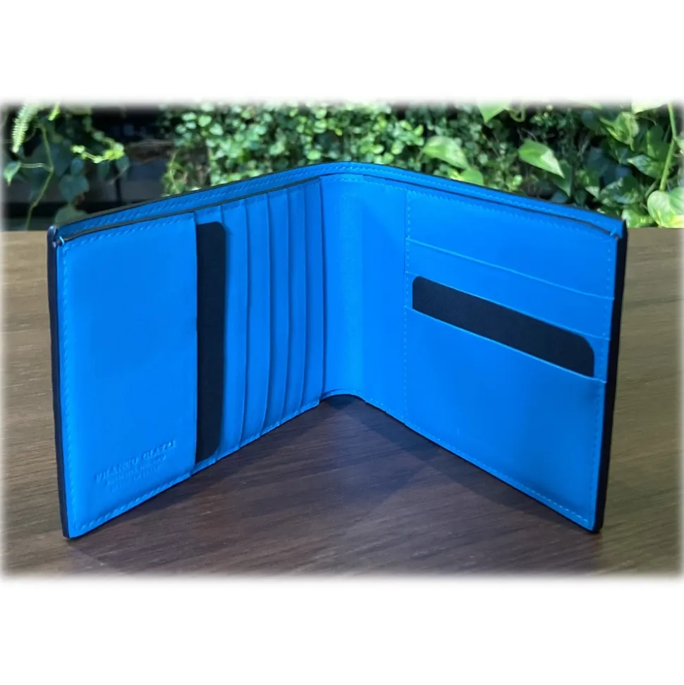 Suèi - Wallet of Crocodile Leather - Light Blue - Handmade in Italy - Luxury Exclusive Collection - Avvenice