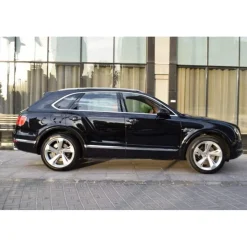 Superior Car Rental - Bentley Bentayga - Exclusive Luxury Rent - Avvenice