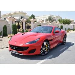 Superior Car Rental - Ferrari Portofino - Exclusive Luxury Rent - Avvenice