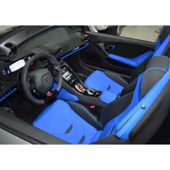 Superior Car Rental - Lamborghini Huracán EVO Spyder - Grey - Exclusive Luxury Rent - Avvenice