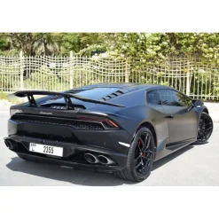 Superior Car Rental - Lamborghini Huracan Coupe - Black - Exclusive Luxury Rent - Avvenice