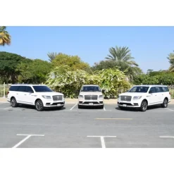 Superior Car Rental - Lincoln Navigator - Exclusive Luxury Rent - Avvenice