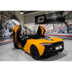 Superior Car Rental - McLaren Artura - Orange - Exclusive Luxury Rent - Avvenice