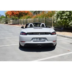 Superior Car Rental - Porsche Boxter 718 - Exclusive Luxury Rent - Avvenice