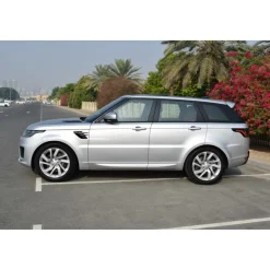 Superior Car Rental - Range Rover Sport V6 - Exclusive Luxury Rent - Avvenice