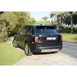Superior Car Rental - Rolls-Royce Cullinan - Exclusive Luxury Rent - Avvenice