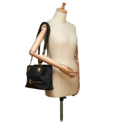 Versace Vintage - Medusa Shoulder Bag - Black - Leather Handbag - Luxury High Quality - Avvenice