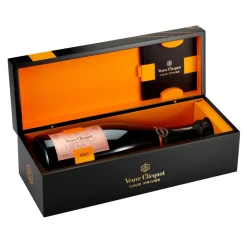Veuve Clicquot Champagne - Cave Privée Rosé - 1990 - Wood Box - Pinot Noir - Luxury Limited Edition - 750 ml - Avvenice