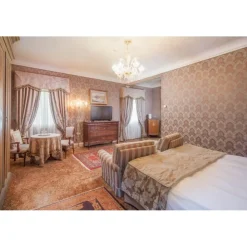 Villa Condulmer - Discovering Veneto & Golf - Executive Suite - 4 Days 3 Nights - Venice - Villa - Veneto Italy - Avvenice