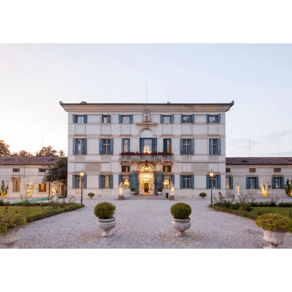 Villa Condulmer - Relax & Golf - Executive Suite - 5 Days 4 Nights - Venice - Villa - Veneto Italy - Avvenice