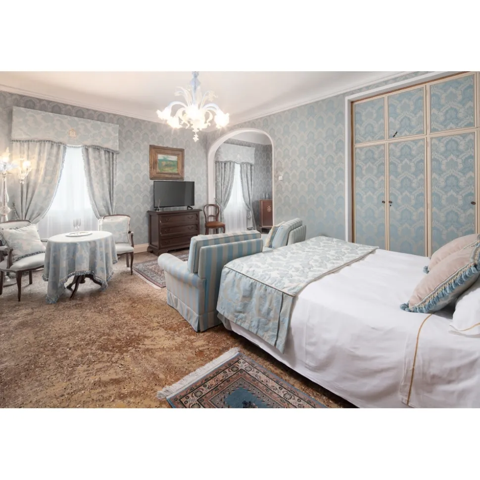 Villa Condulmer - Relax & Golf - Executive Suite - 5 Days 4 Nights - Venice - Villa - Veneto Italy - Avvenice