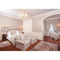 Villa Condulmer - Relax & Golf - Executive Suite - 3 Days 2 Nights - Venice - Villa - Veneto Italy - Avvenice