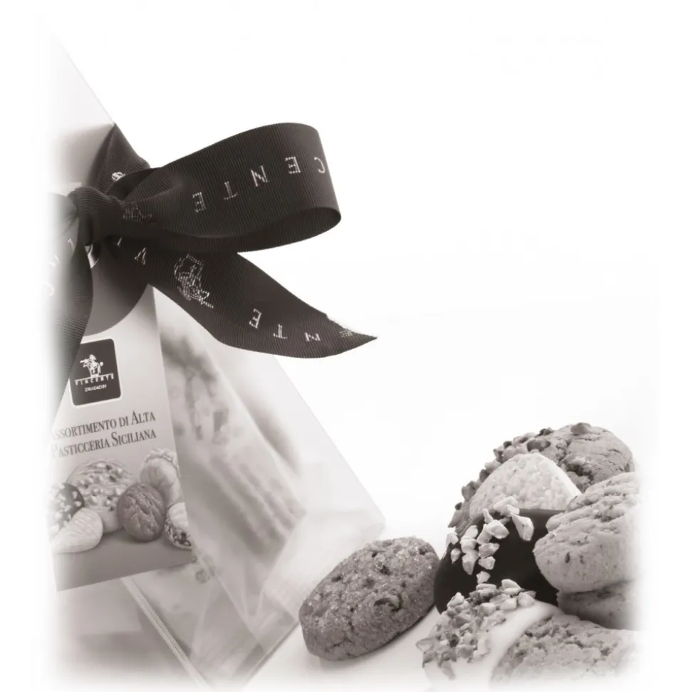 Vincente Delicacies - Fine Sicilian Pastry Pistachio Assortment - Opal Box - Avvenice