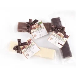 Vincente Delicacies - Soft Nougat Bar with Sicilian Almonds and Covered with 70% Extra-Dark Chocolate - Opal Box - Avvenice