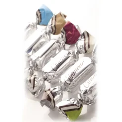 Vincente Delicacies - Soft Pistachio Nougat Candies and Covered with Fine White Chocolate - Glamour - Ninféa Gift Box - Avvenice